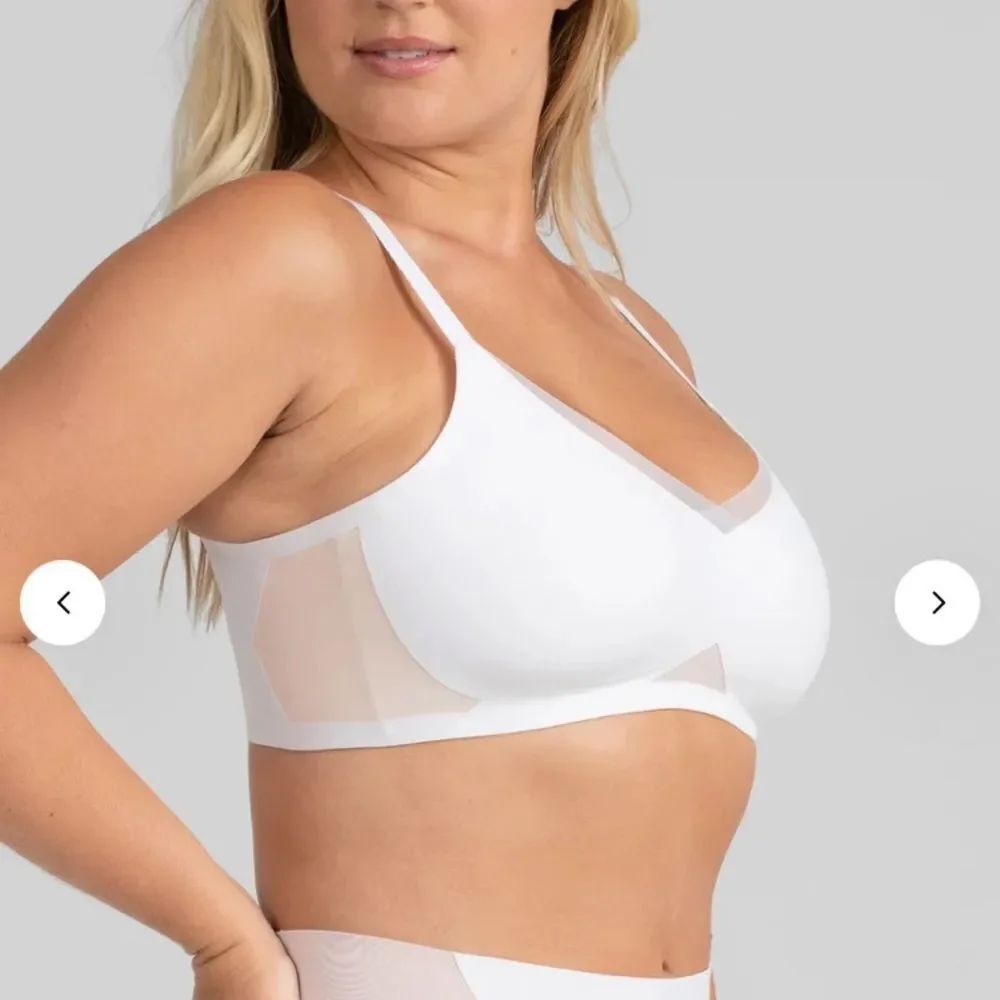 Honeylove Crossover Bra in Astral- white Wireless Shapewear/liftwear